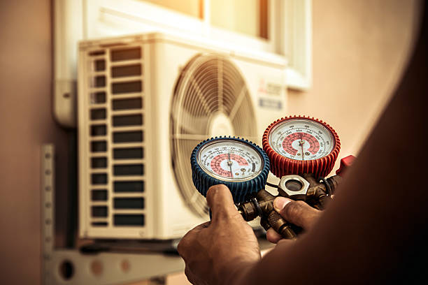Professional Hvac technician working in Nutley, NJ